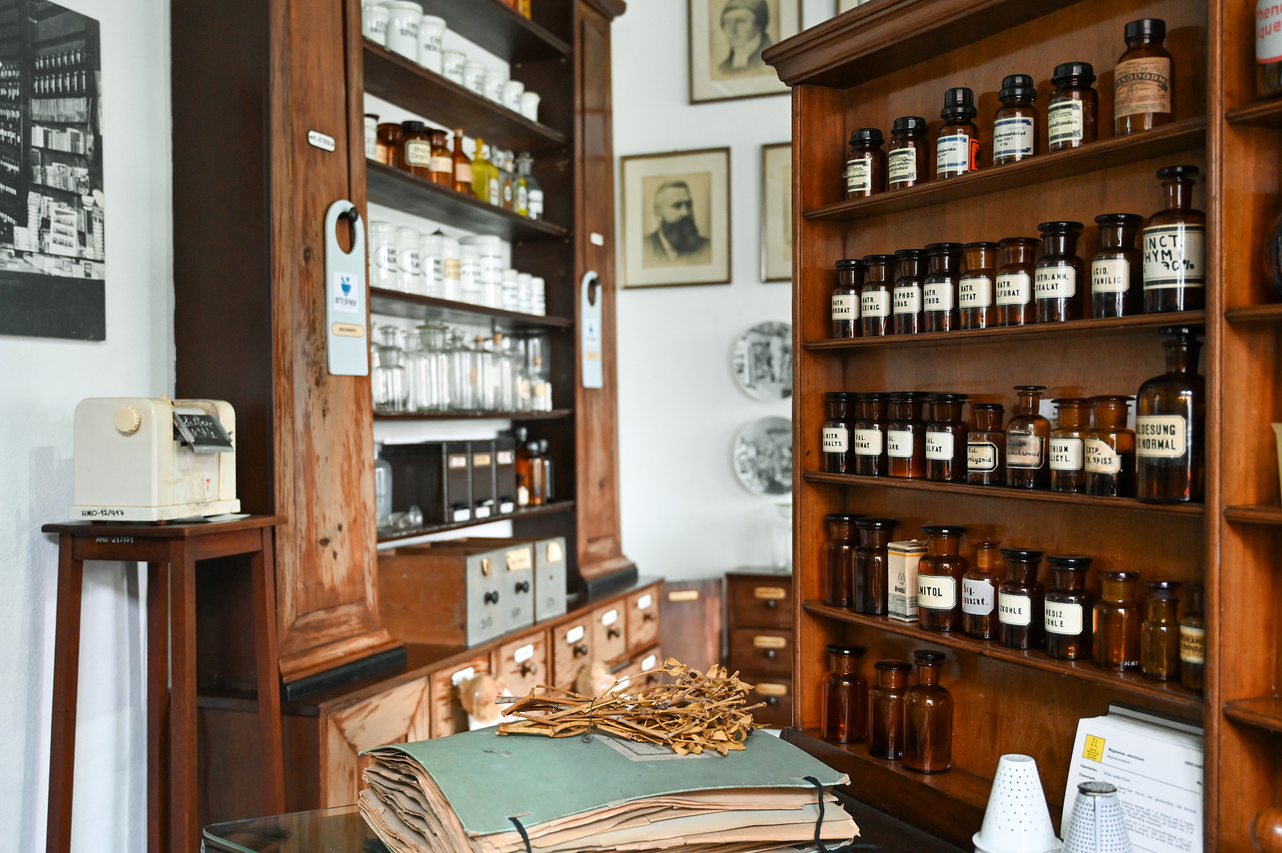 Historische Burg Apotheke